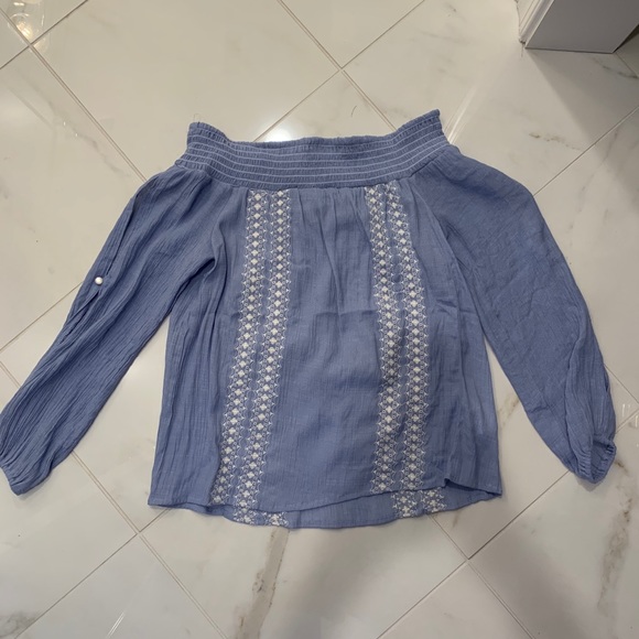 Women’s Off the shoulder top size xs - Picture 2 of 4